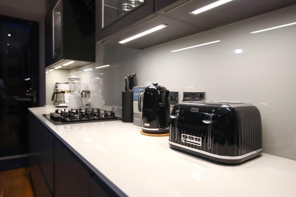 Stylish 2 Bed Home In The Heart Of Clifton 布里斯托 外观 照片